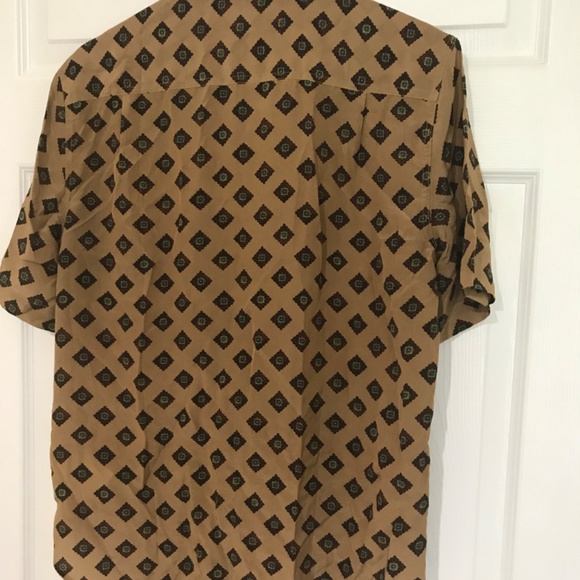 VENROY 2023 100% Silk Camp Collar Shirt - Picture 3 of 3